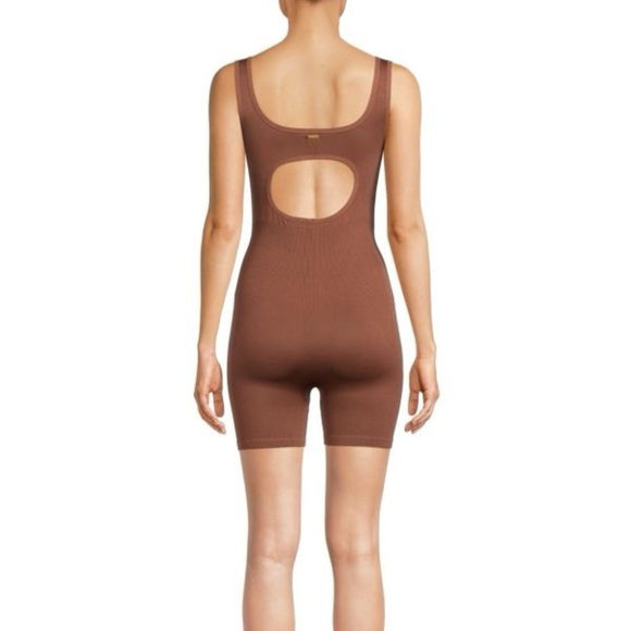 L Space Brown Ribbed Scoopneck Cutout Romper Seamless Brown Bodysuit M/L - Picture 2 of 5